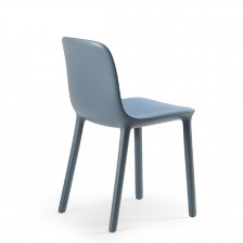 Sedia di design Freya infiniti colore azzurro polvere
