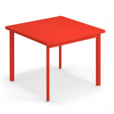 Tavolo quadrato da esterno - colore rosso scarlatto
