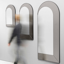Specchio a parete per ingresso disponibile in 3 dimensioni
