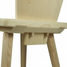 Dettaglio seduta sedia rustica per cucina